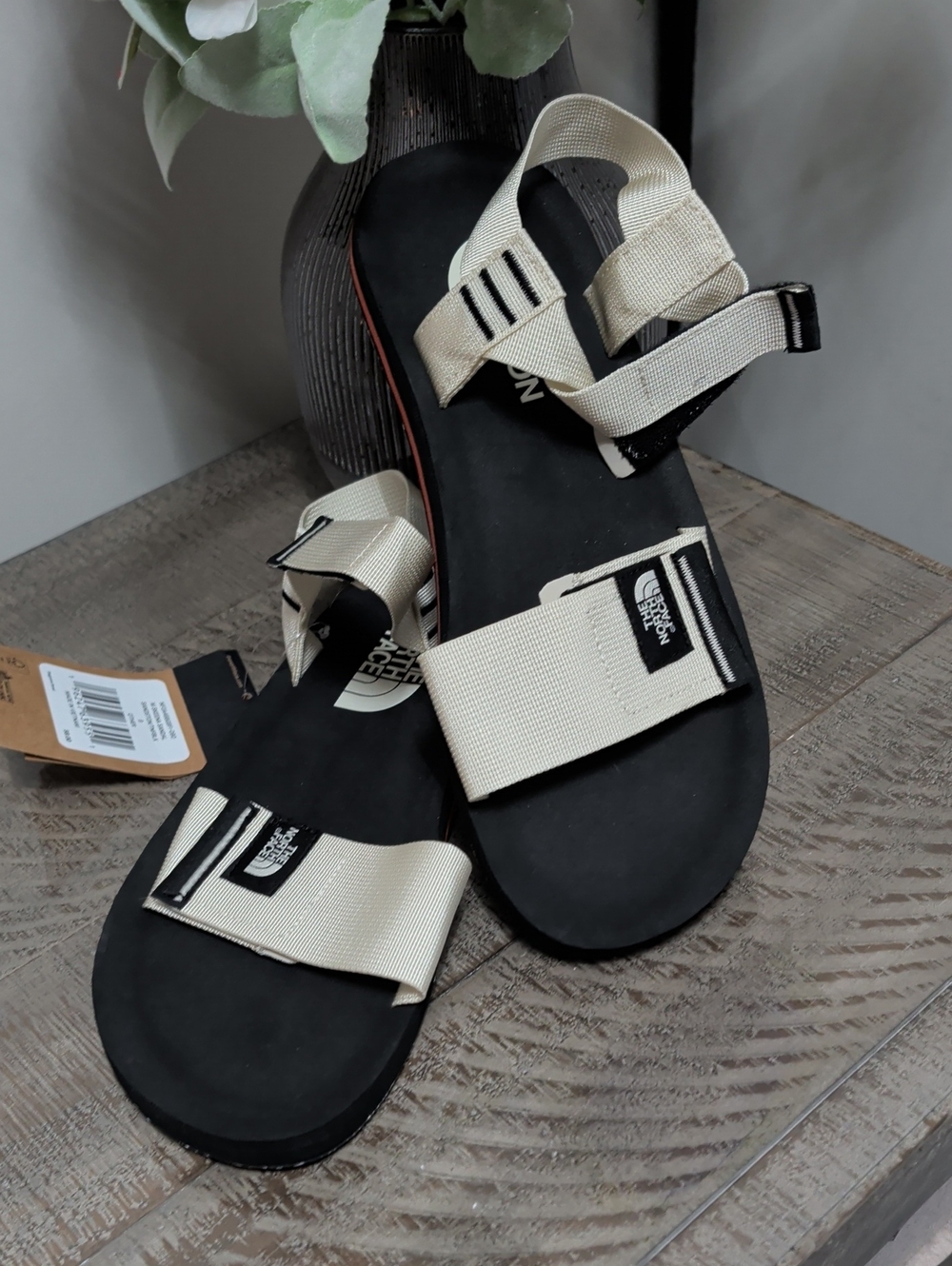 The North Face Skeena Sandals NWOB